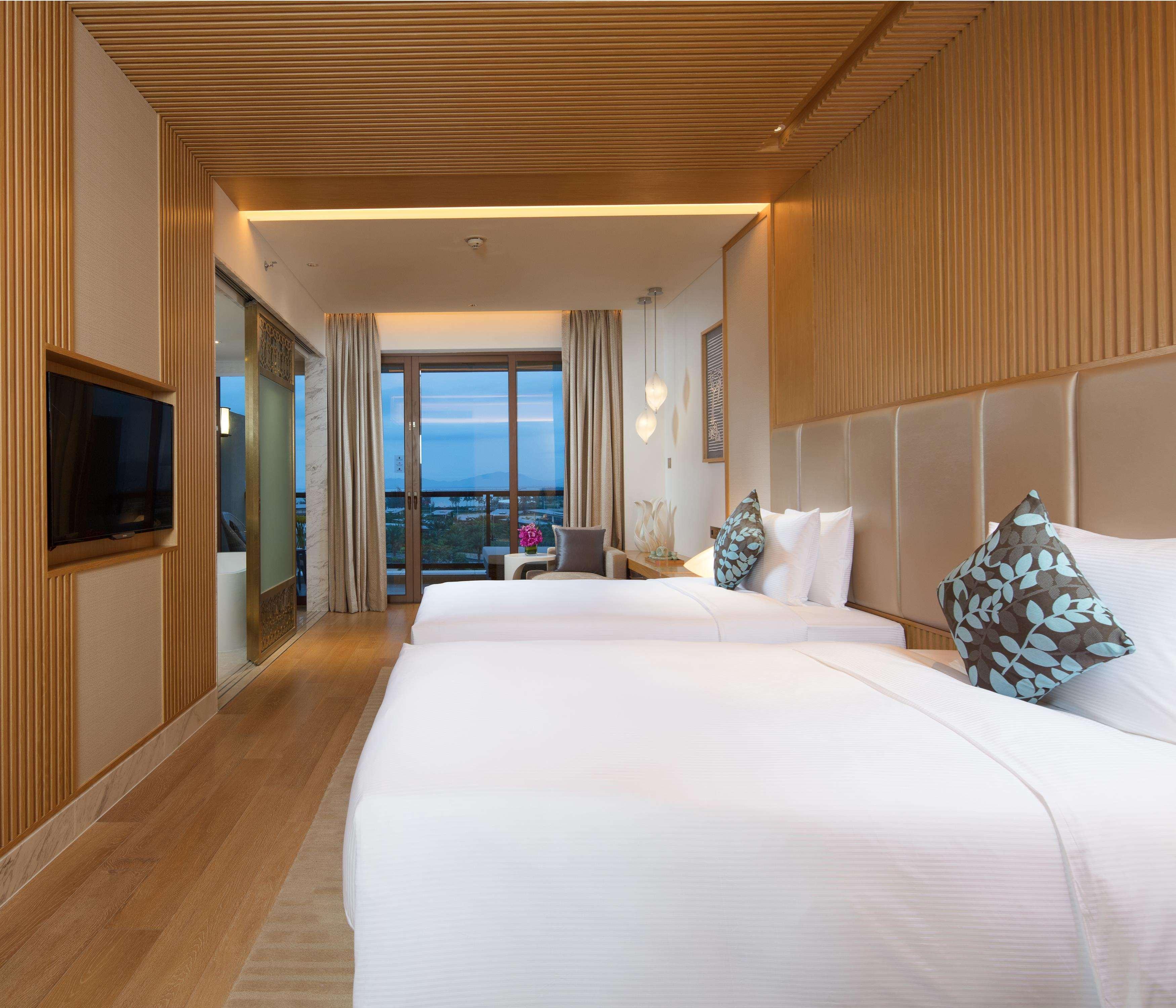 Thousand Cranes Sanya Yazhou Bay Int'L Exchange Centre,Curio By Hilton Экстерьер фото