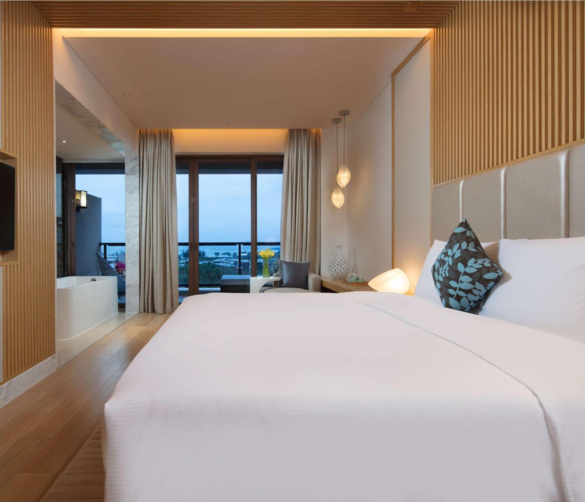 Thousand Cranes Sanya Yazhou Bay Int'L Exchange Centre,Curio By Hilton Экстерьер фото